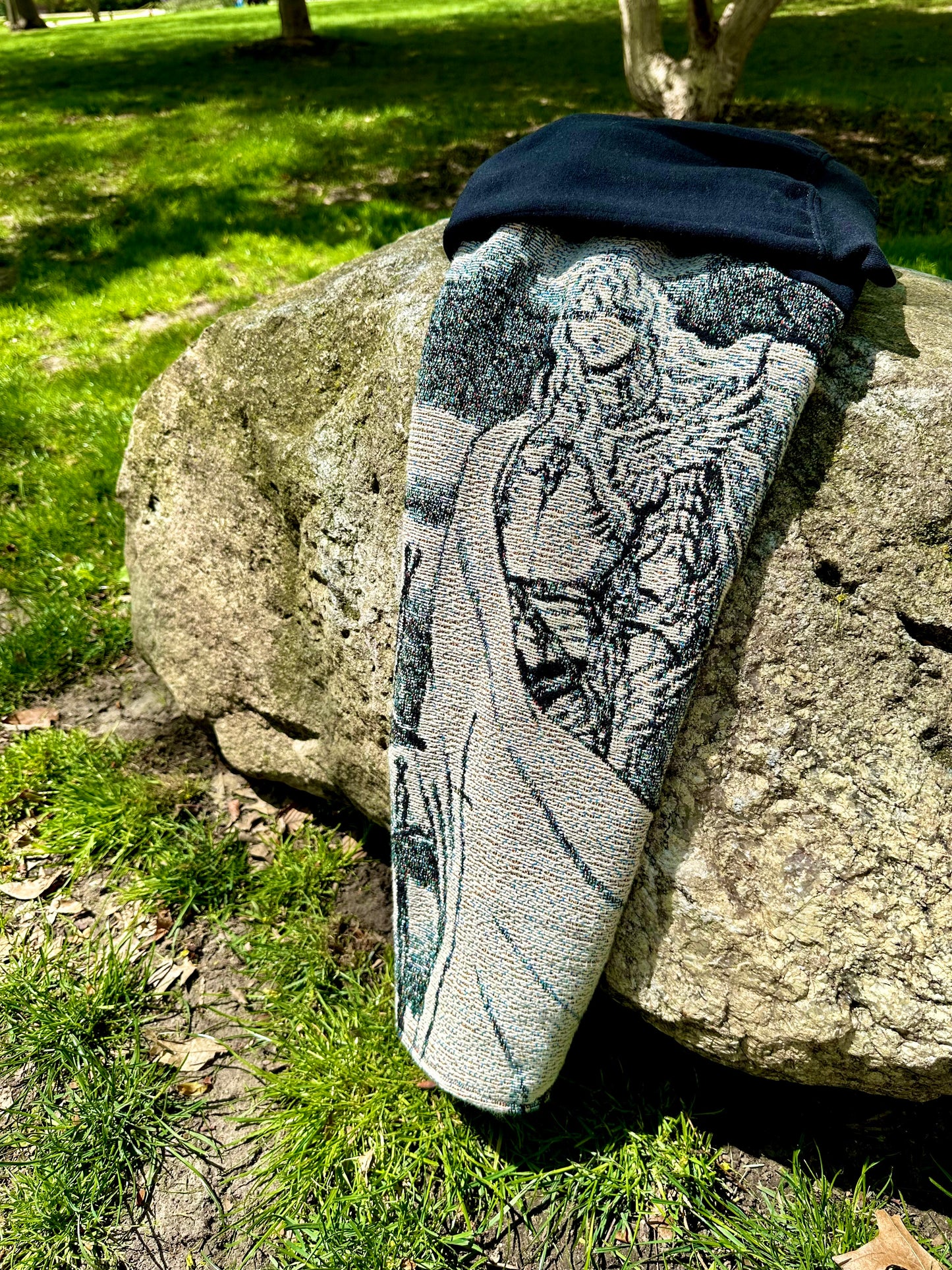 GRIFFITH TAPESTRY SLEEVE SWEATSHIRT/HOODIE